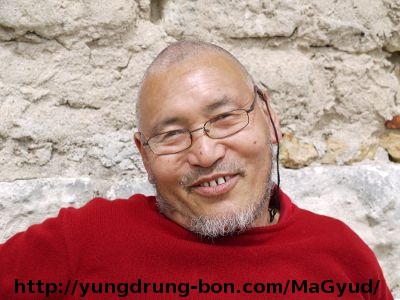 Lama Sangye Monlam in Shenten Dargye Ling, photo: Christophe
Moulin, 2010